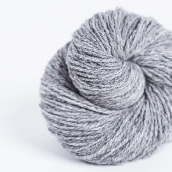 Brooklyn Tweed Loft - Yarn + Cø - Sweatshirt - Yarn
