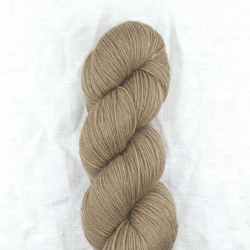 cascade yarns heritage sock yarn 75% superwash merino 25% nylon phillip island victoria australia 5610 camel