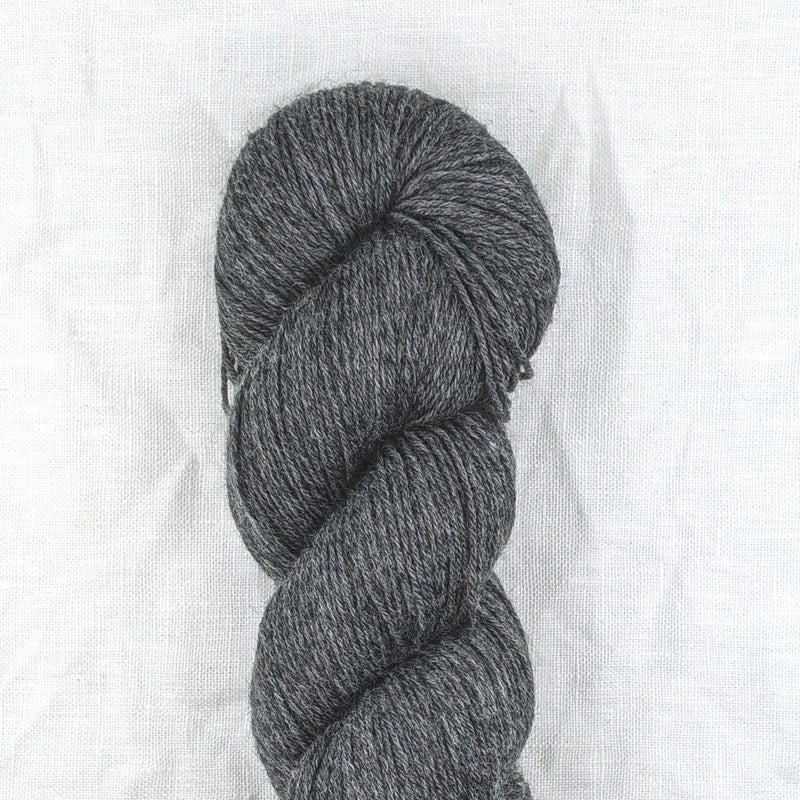 cascade yarns heritage sock yarn 75% superwash merino 25% nylon phillip island victoria australia 5631 charcoal