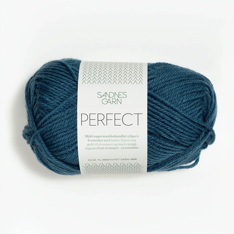 sandnes garn perfect sock yarn dk 8ply superwash wool and nylon petrol phillip island victoria australia